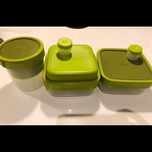2 Joseph Joseph GoEat Salad Boxes + 1 Soup Pot.